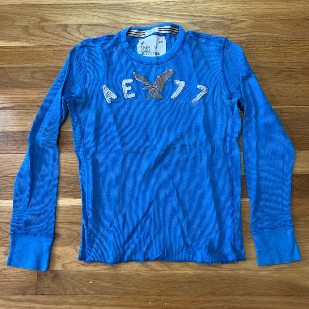 American Eagle long sleeved shirt